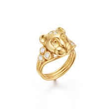 Load image into Gallery viewer, 18K Large Lion Cub Classic Ring
